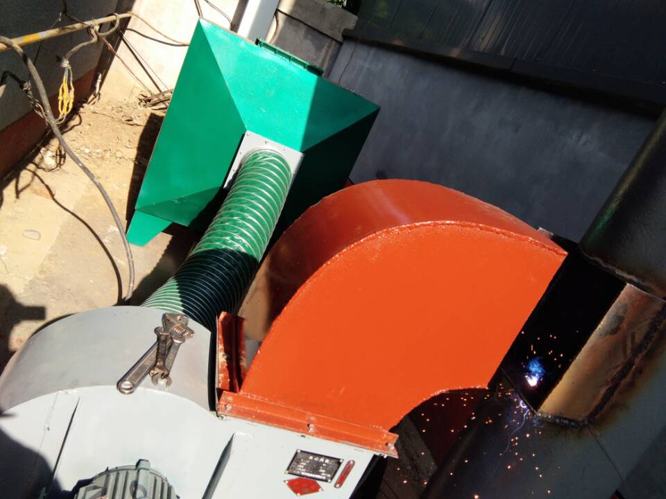 此處設計“溶媒吸附+活性炭吸附”的工藝流程進行廢氣凈化，排放標準設計為近零排放，第三級設計VOC氣體凈化效率η3=95%。