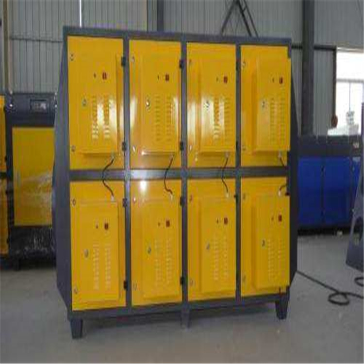 某絲網(wǎng)印刷廠需要進(jìn)行有效收集并做凈化處理，以確保企業(yè)安全運(yùn)行及人員健康、改善車間及廠區(qū)環(huán)境、達(dá)到環(huán)保要求。