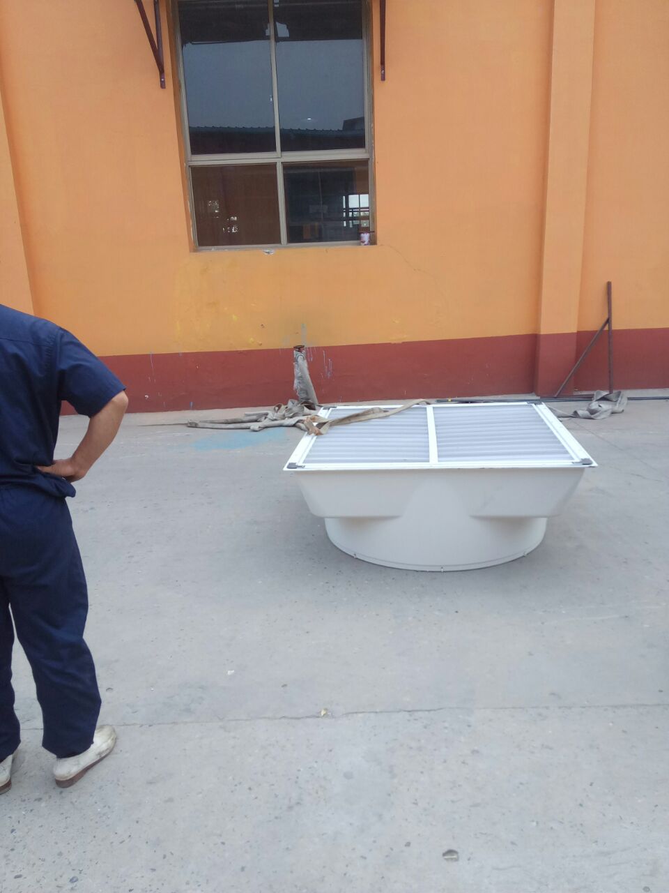 焊錫車間崗位排煙罩排風排煙系統(tǒng)設計