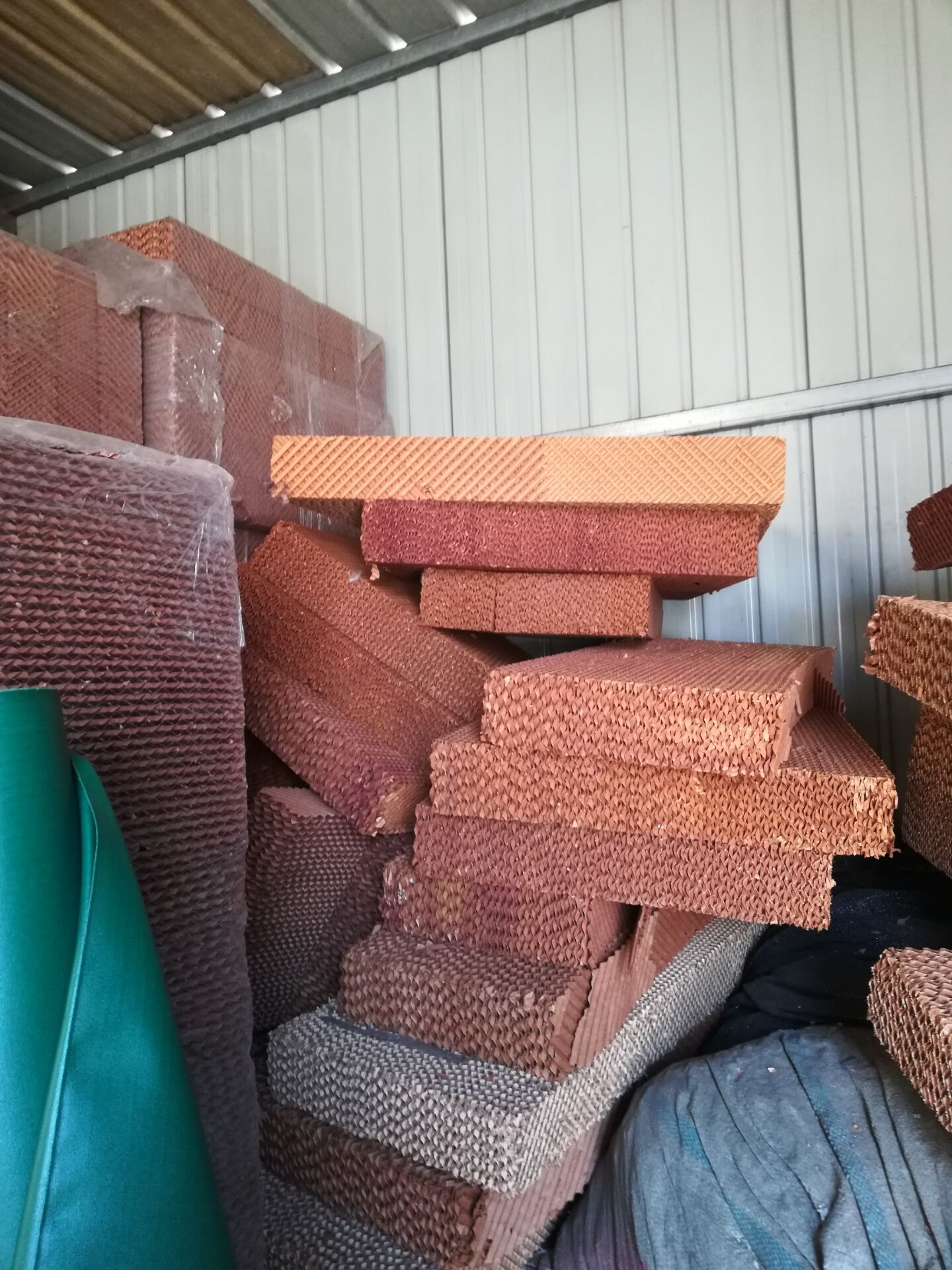 成都輸送帶生產(chǎn)車間水簾送風換氣的方案