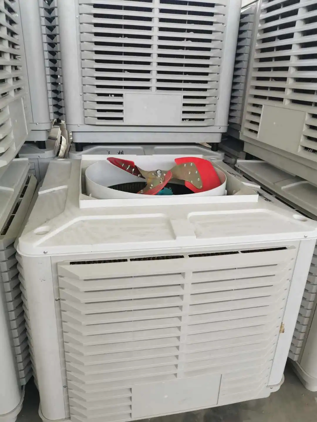 五金廠降溫水簾系統安裝