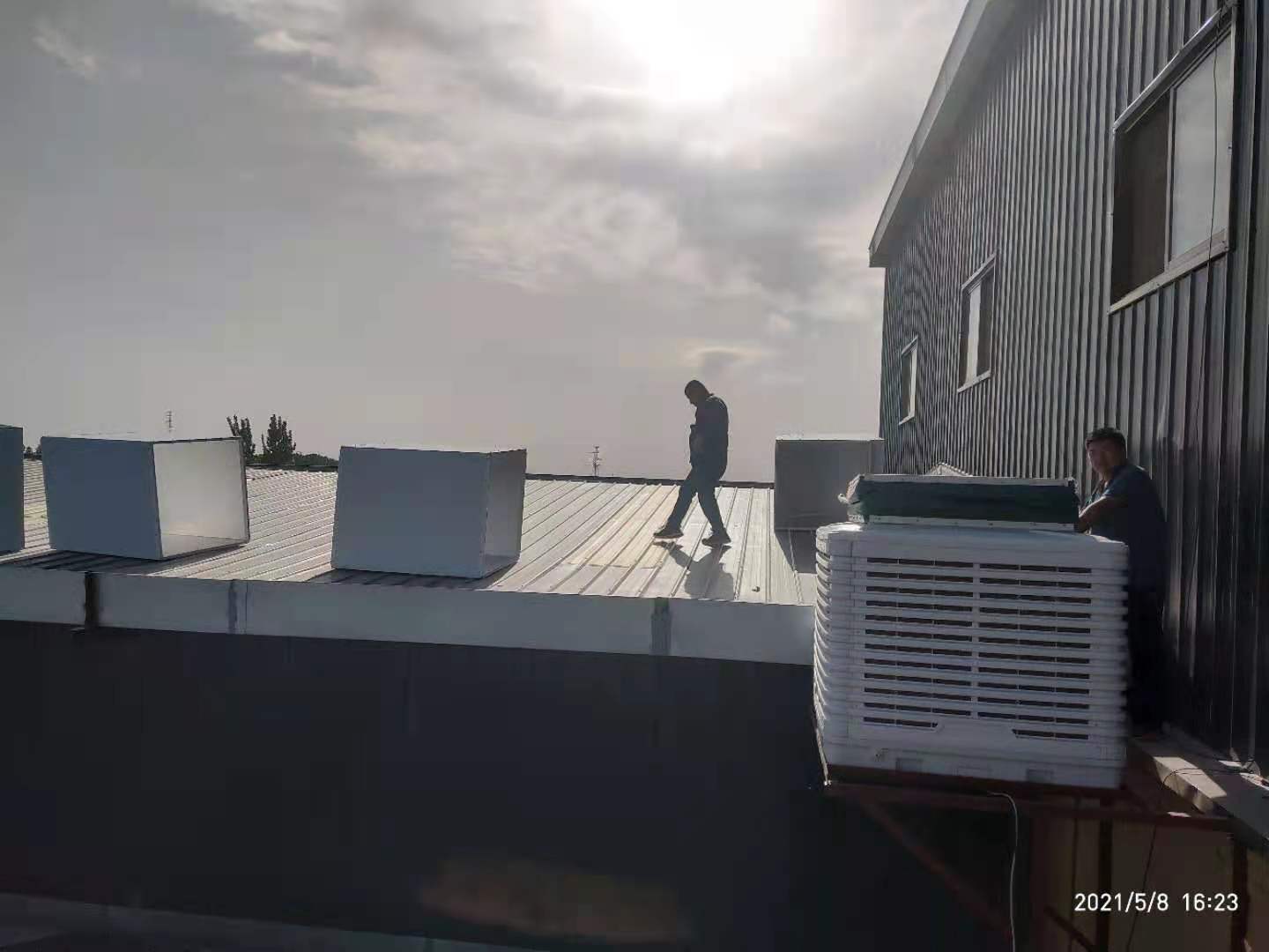 大型廠房降溫方案你知道幾種?這五種大型廠房降溫方案 大型廠房降溫方案你知道幾種?這五種大型廠房降溫方案